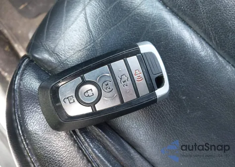 2019 Ford Edge Titanium z USA, uszkodzony, nr VIN 2FMPK4K90KBC02863